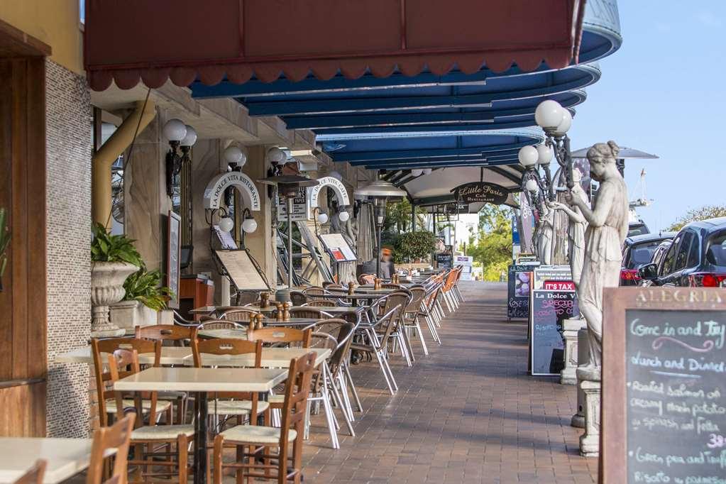The Milton Brisbane Aparthotel Exterior photo